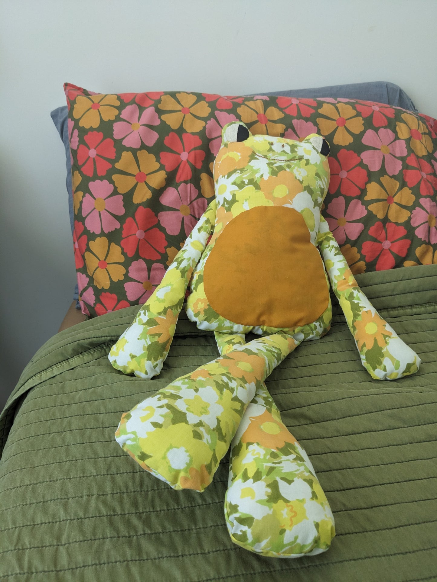 Mama Frog Sewing Pattern
